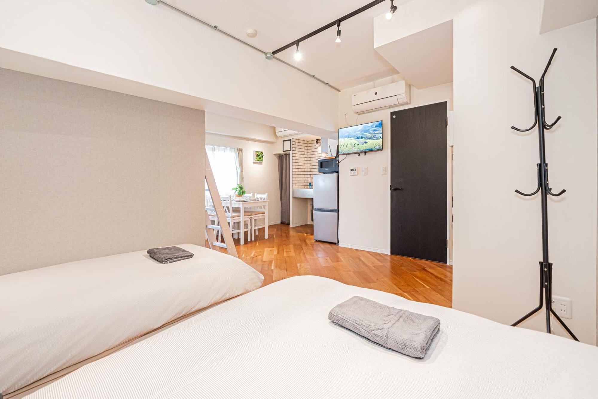 Apartamento 新宿區東新宿站徒步2分鐘房源交通方便免費wi-fi Tokio